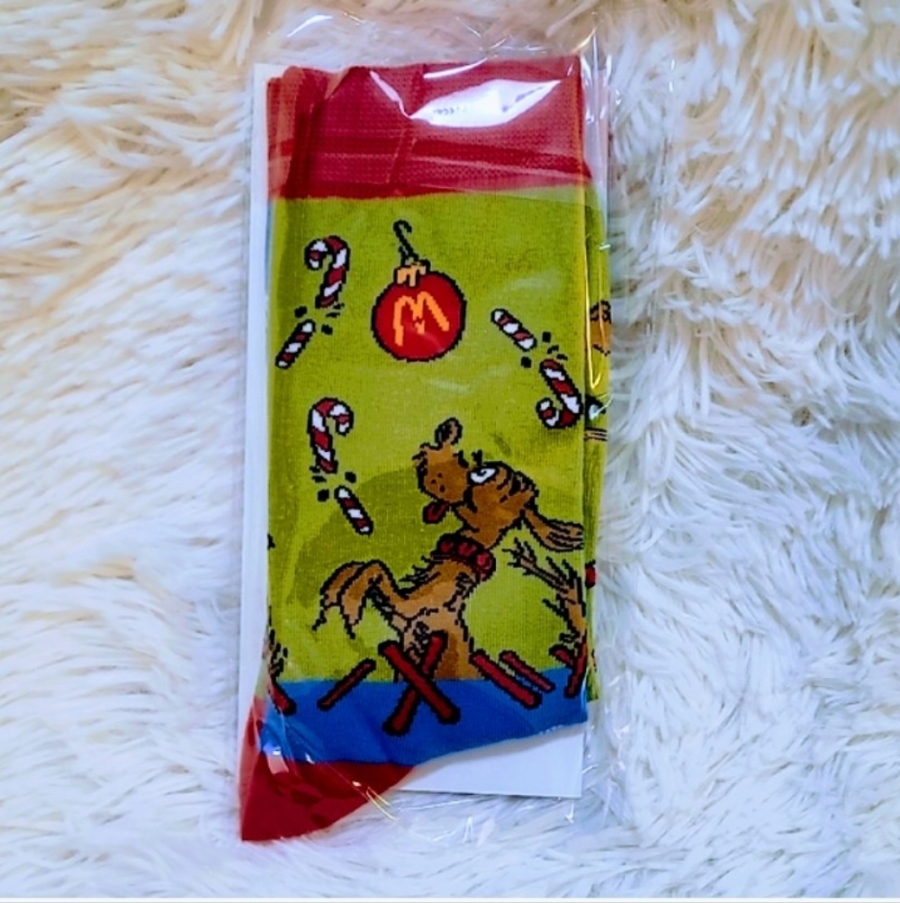 McDonald's X Grinch Socks 💚❤️